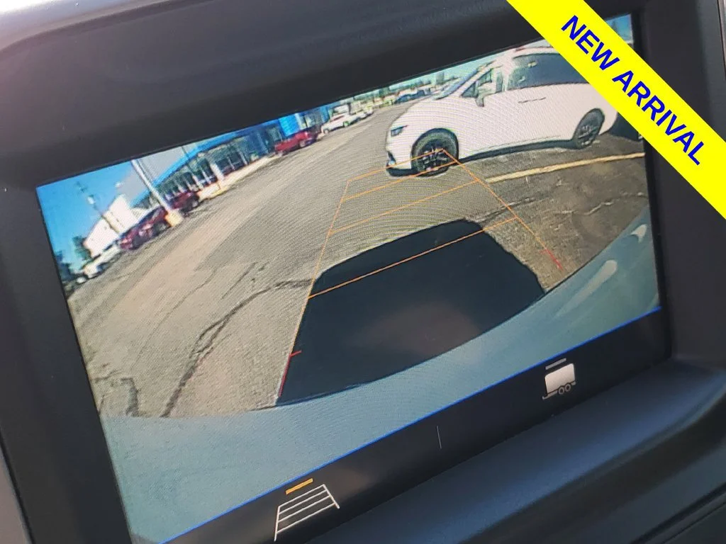 Used 2021 SUMMIT WHITE Chevrolet Work Truck image 13