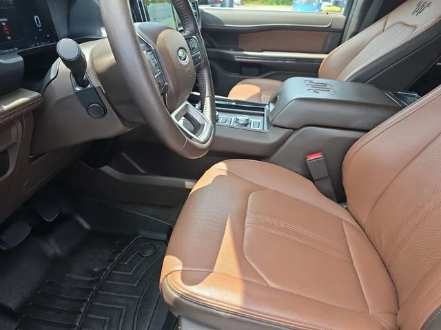 Used 2024 Black Ford King Ranch image 17