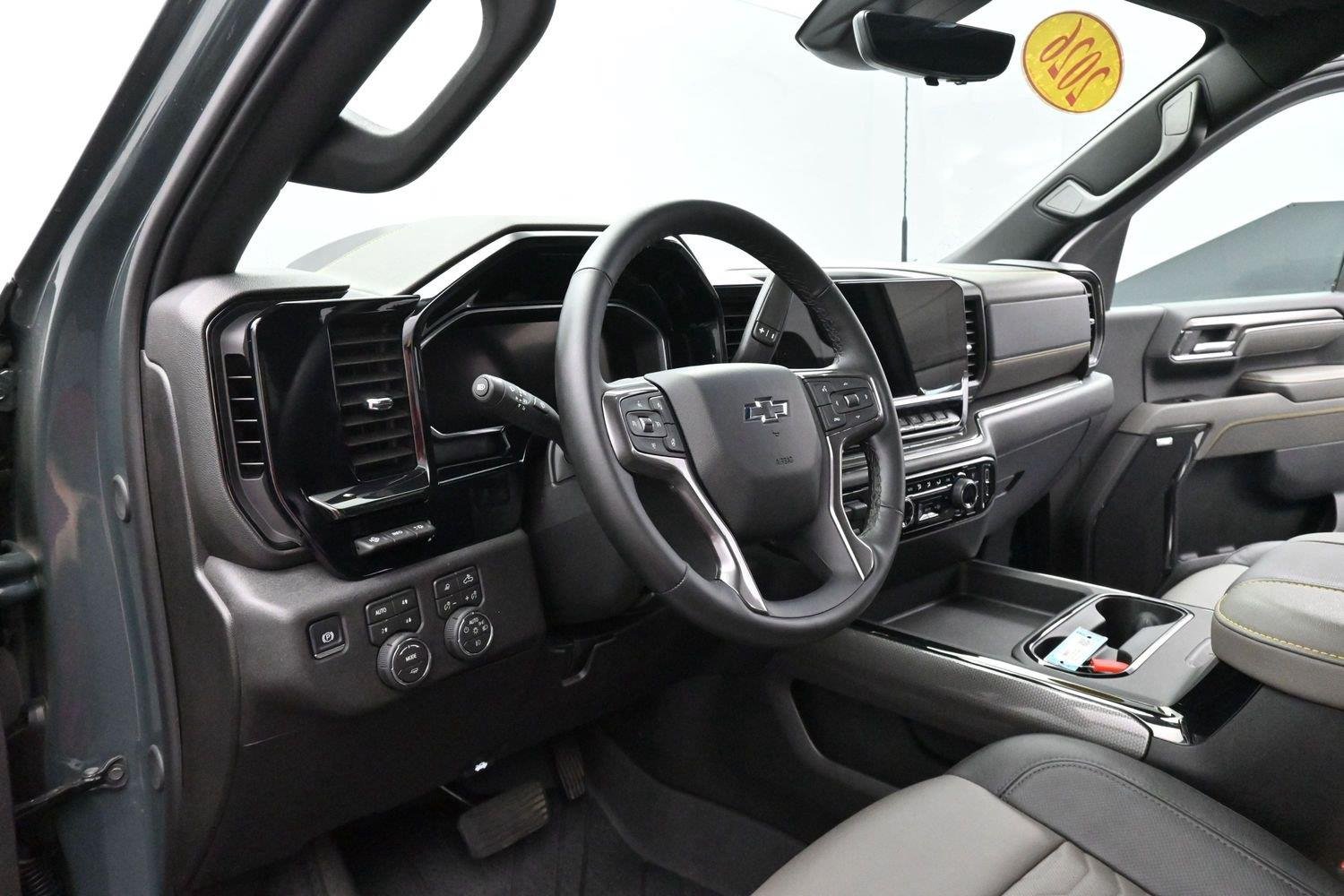 Used 2026 Cypress Gray Chevrolet ZR2 image 15