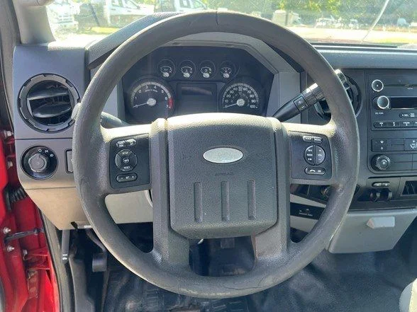Used 2011 Red Ford XL image 12