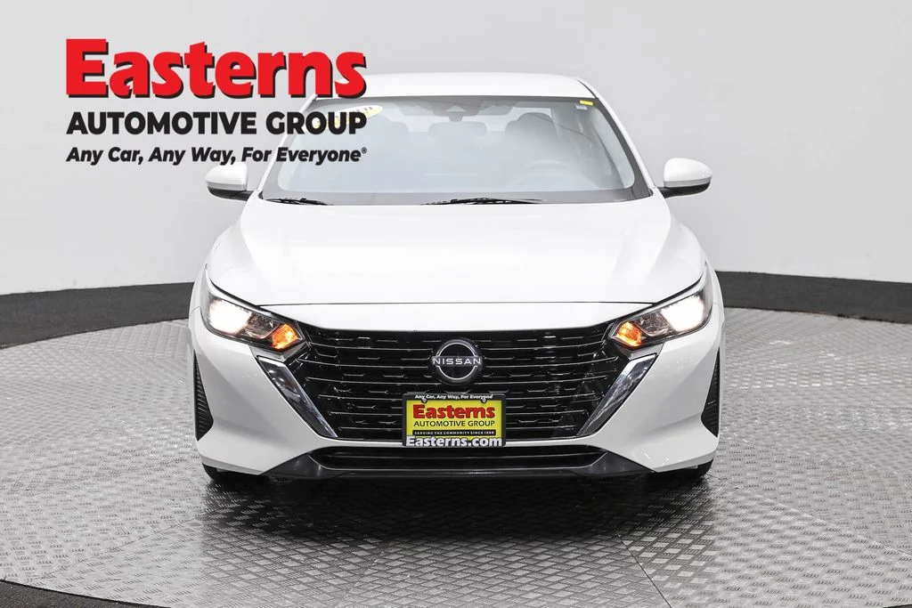 Used 2024 White Nissan SV image 2