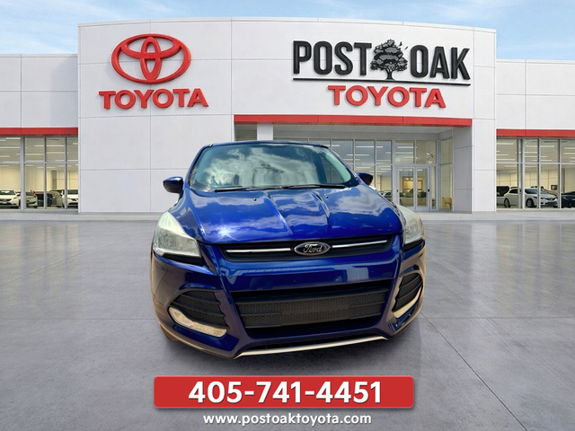 Used 2014 Blue Ford SE image 9