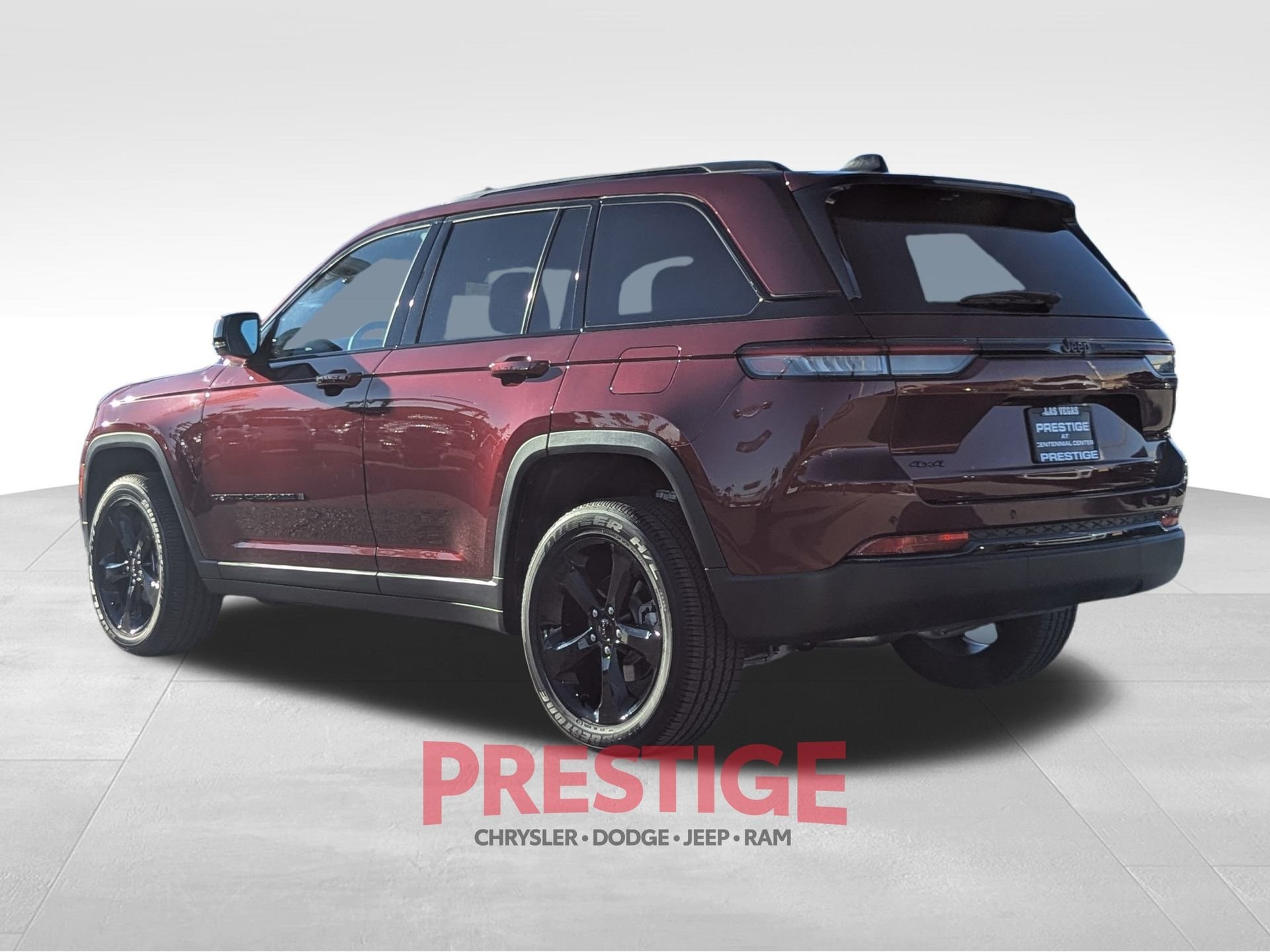 2025 Jeep Grand Cherokee Altitude - Photo 9