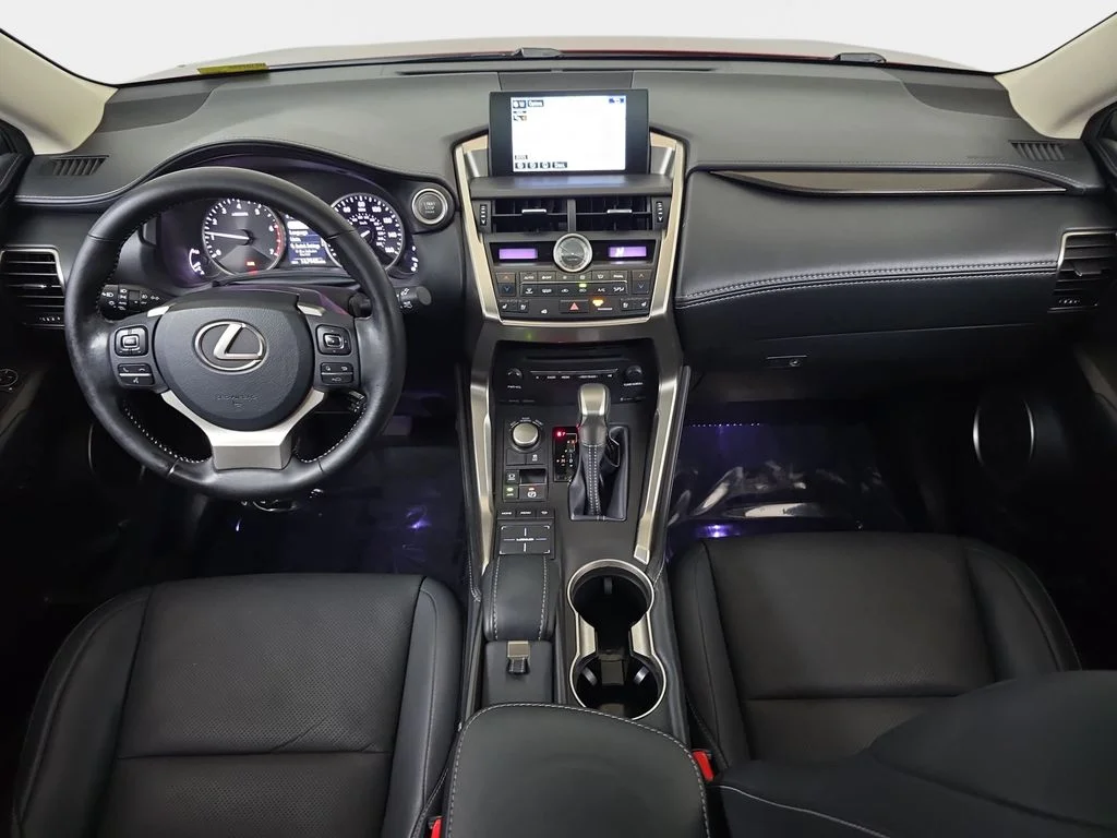 Used 2017  Lexus 200t F Sport image 12