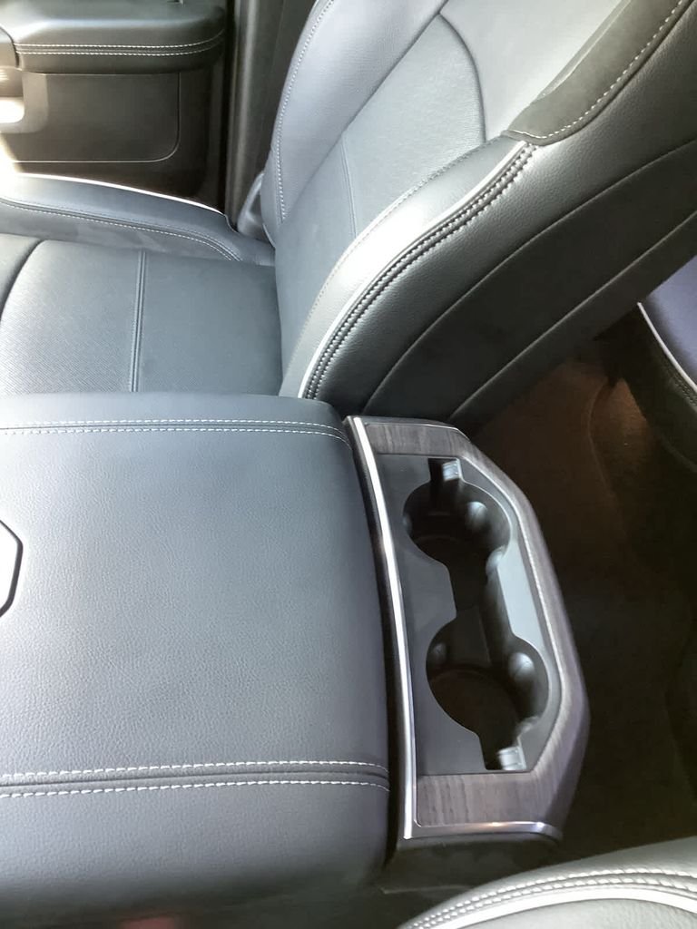 2025 RAM 2500 Laramie - Photo 26