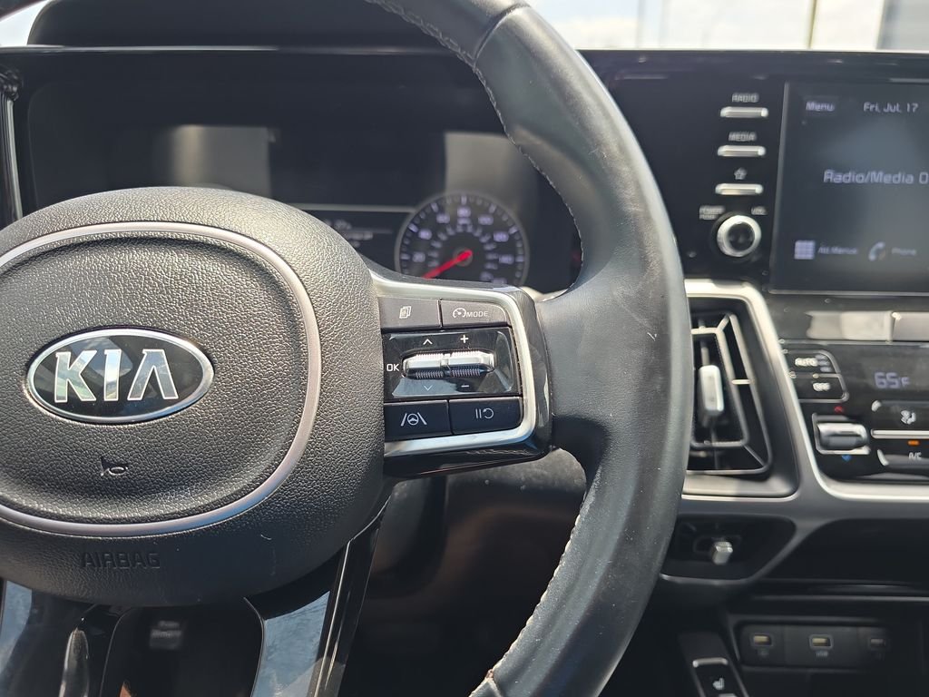 2021 Kia Sorento S - Photo 21