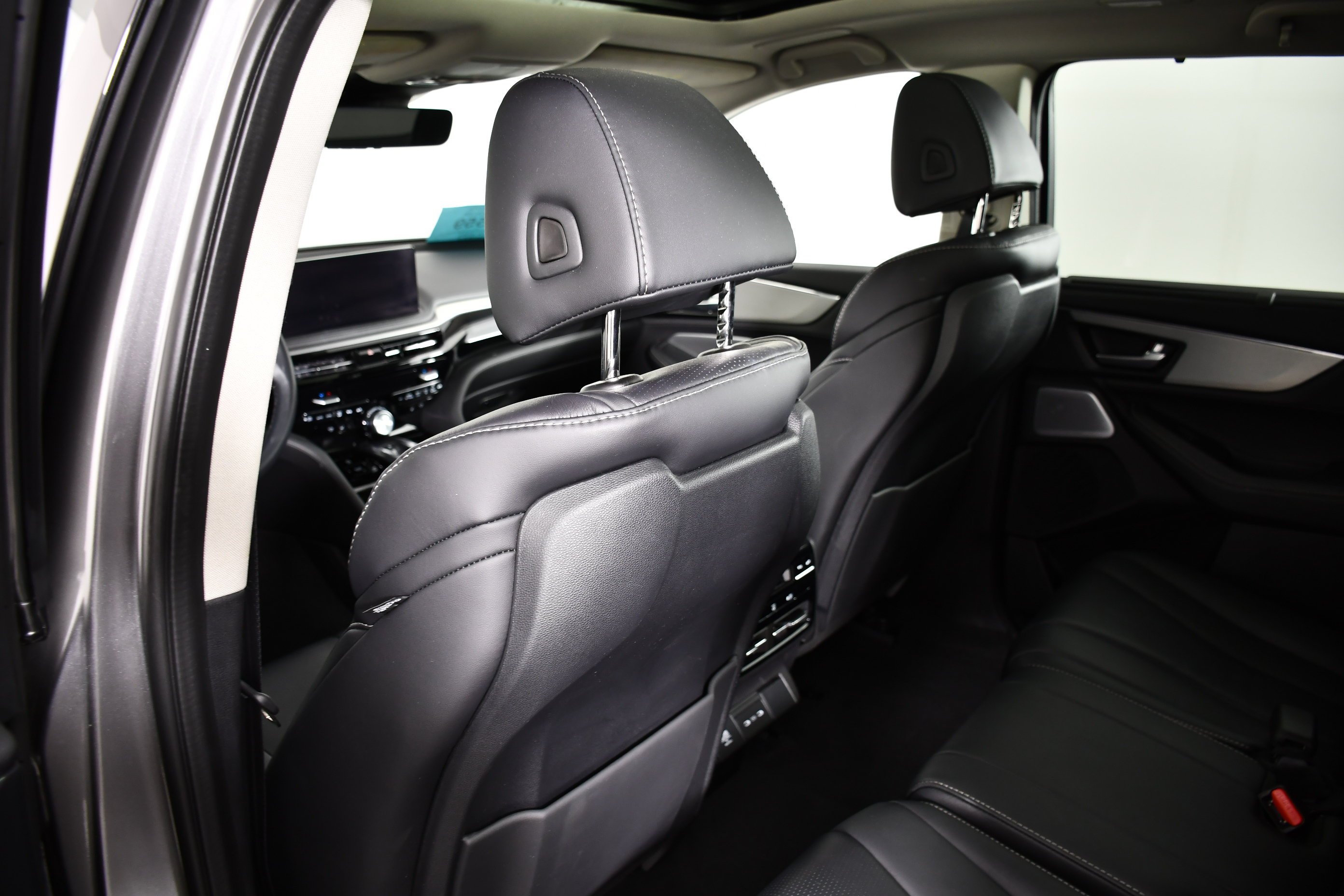 2025 Acura MDX Technology Package - Photo 46