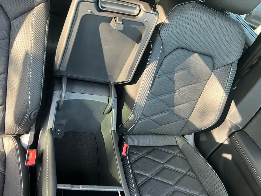 2026 Volkswagen Atlas Cross Sport SE w/Tech - Photo 40