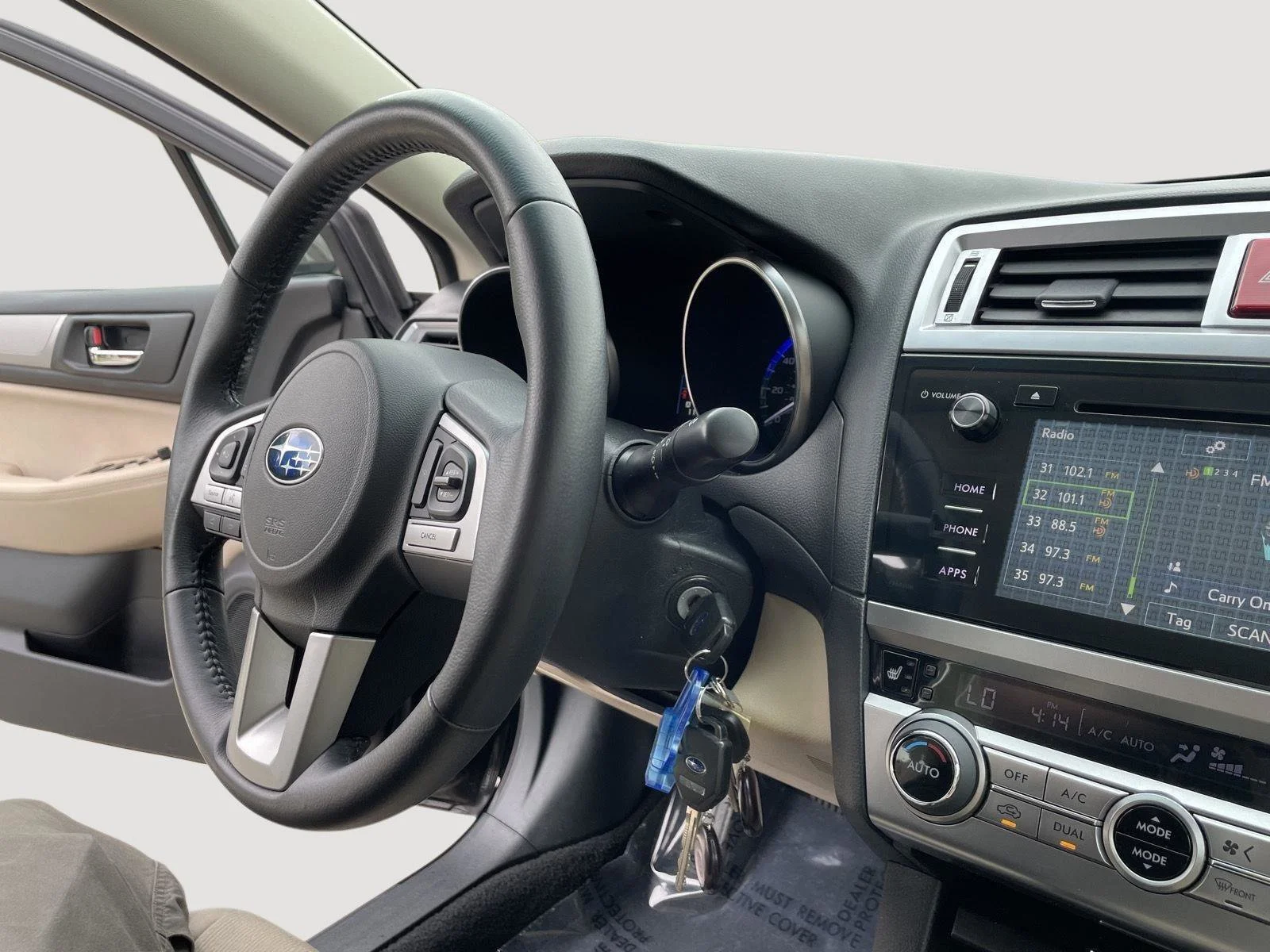 Used 2016 Crystal Black Silica Subaru 2.5i Premium image 27