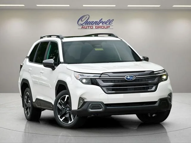 New 2026 CRYSTAL WHITE PEARL Subaru Limited image 1