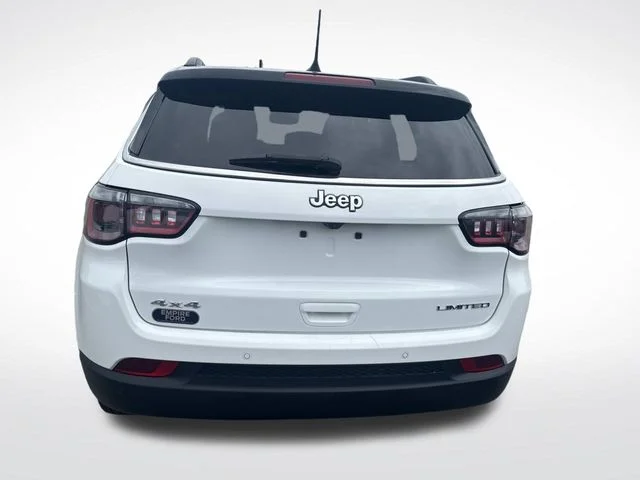 Used 2024 White Jeep Limited image 4