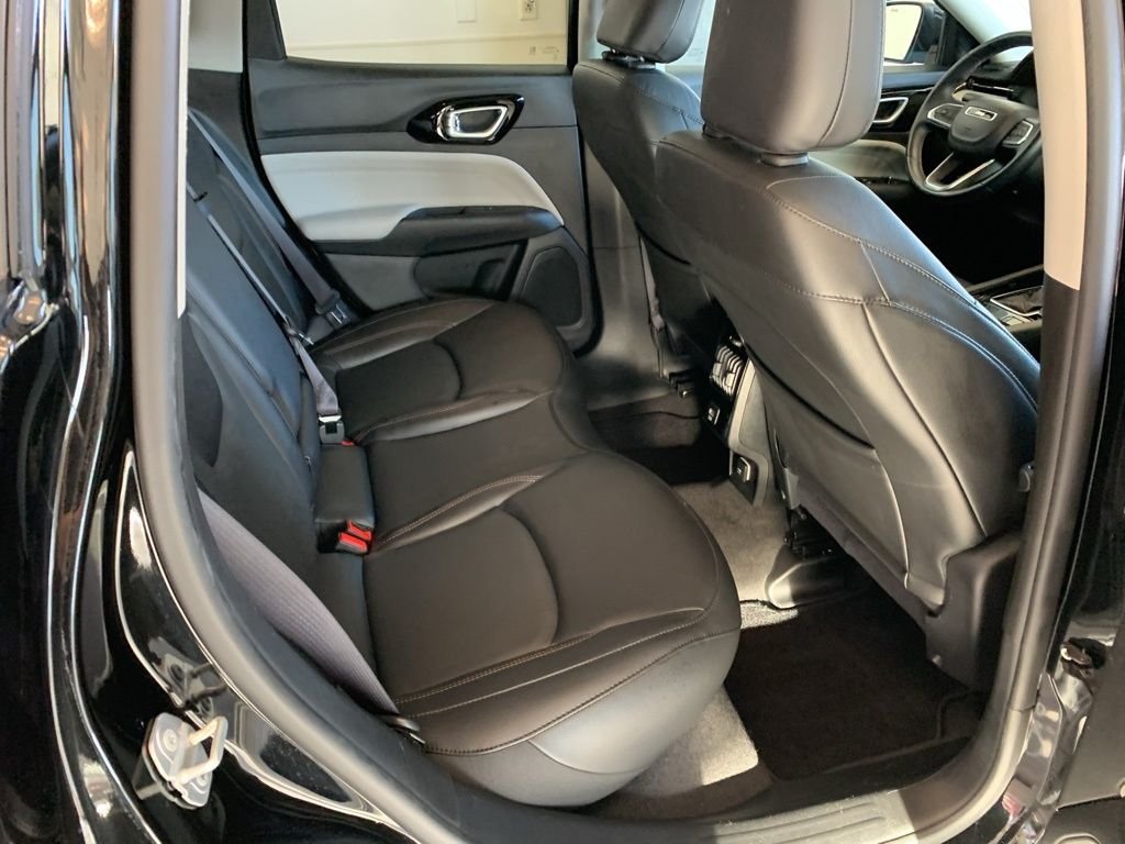 2022 Jeep Compass Limited - Photo 16
