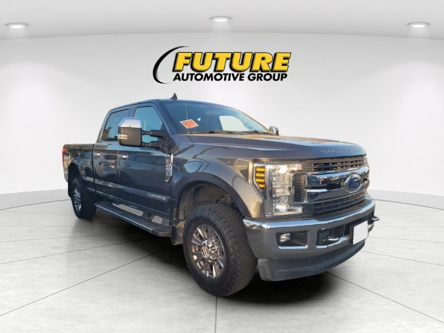 Used 2019 Gray Ford XLT image 1