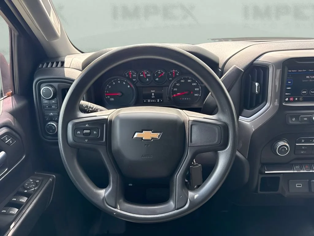 Used 2020 SHADOW GRAY METALLIC Chevrolet Custom image 13