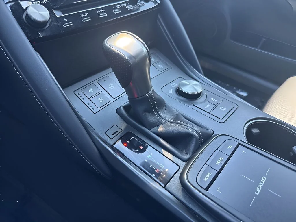 Used 2023 Silver Lexus 350 F SPORT image 26