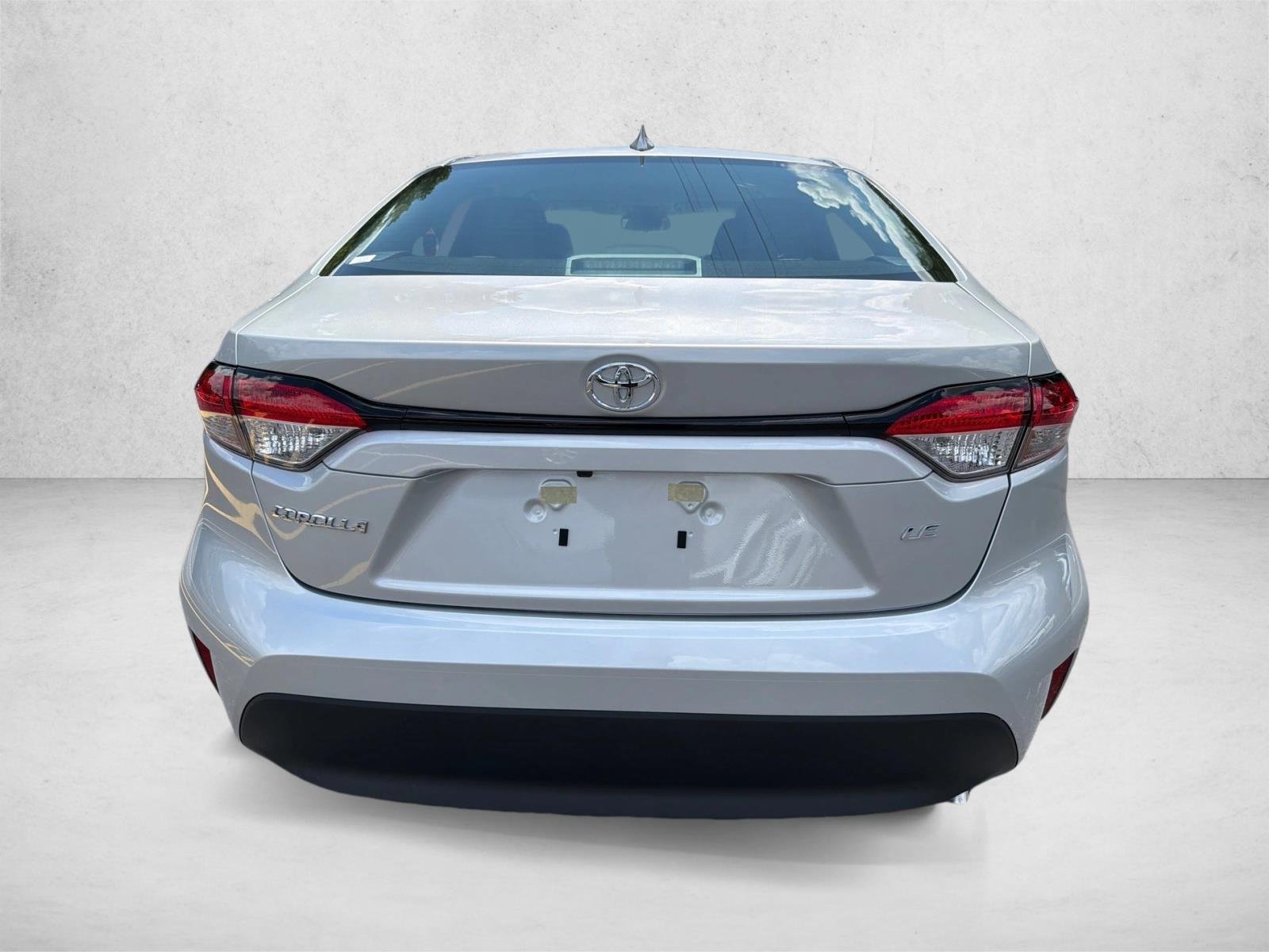 New 2026 Classic Silver Metallic Toyota LE image 4