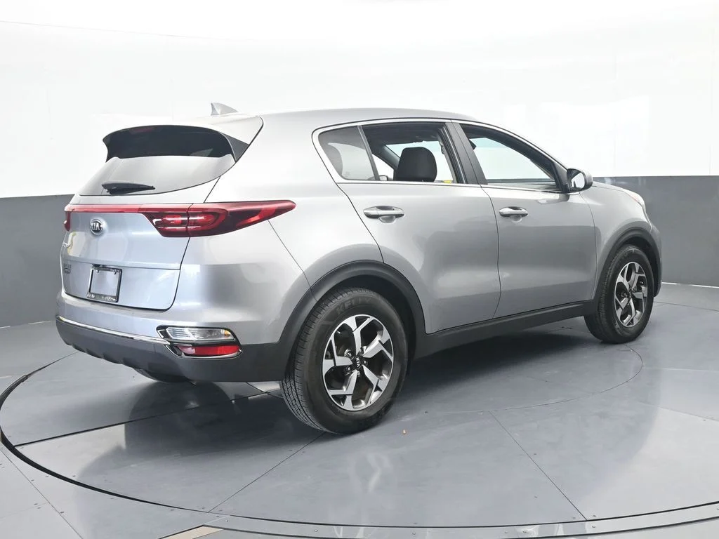 Used 2022 Steel Gray Kia LX image 6
