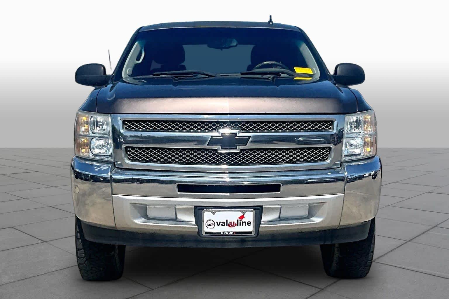Used 2012 MOCHA STEEL METALLIC Chevrolet LS image 3
