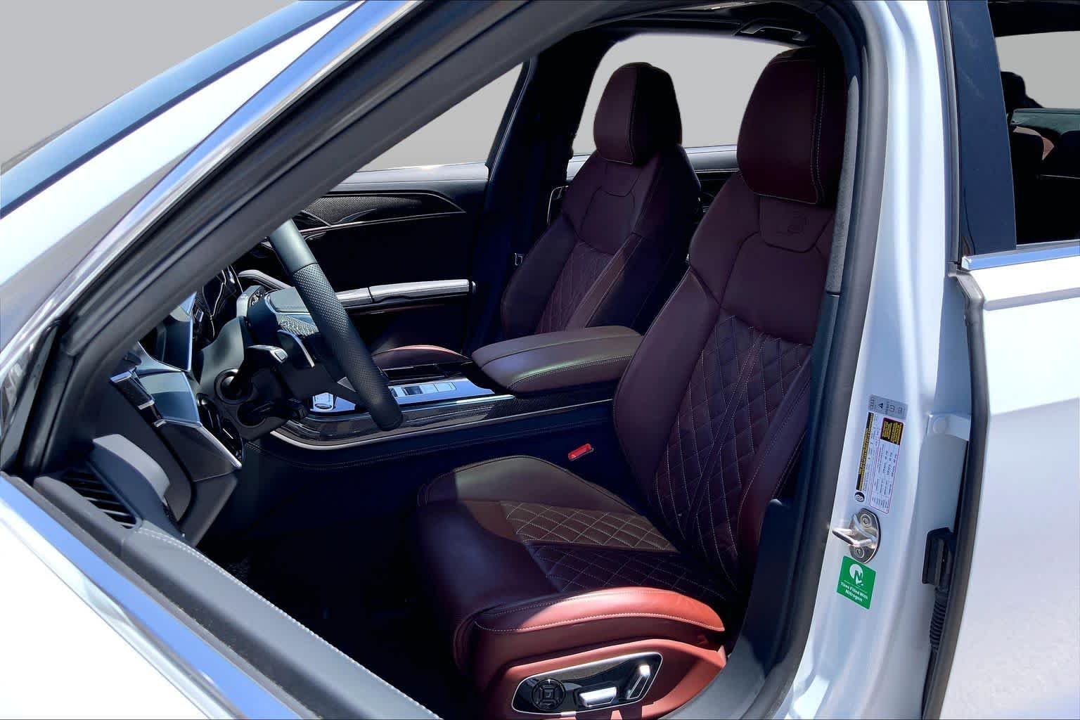 Used 2025 Glacier White Metallic Audi  image 8