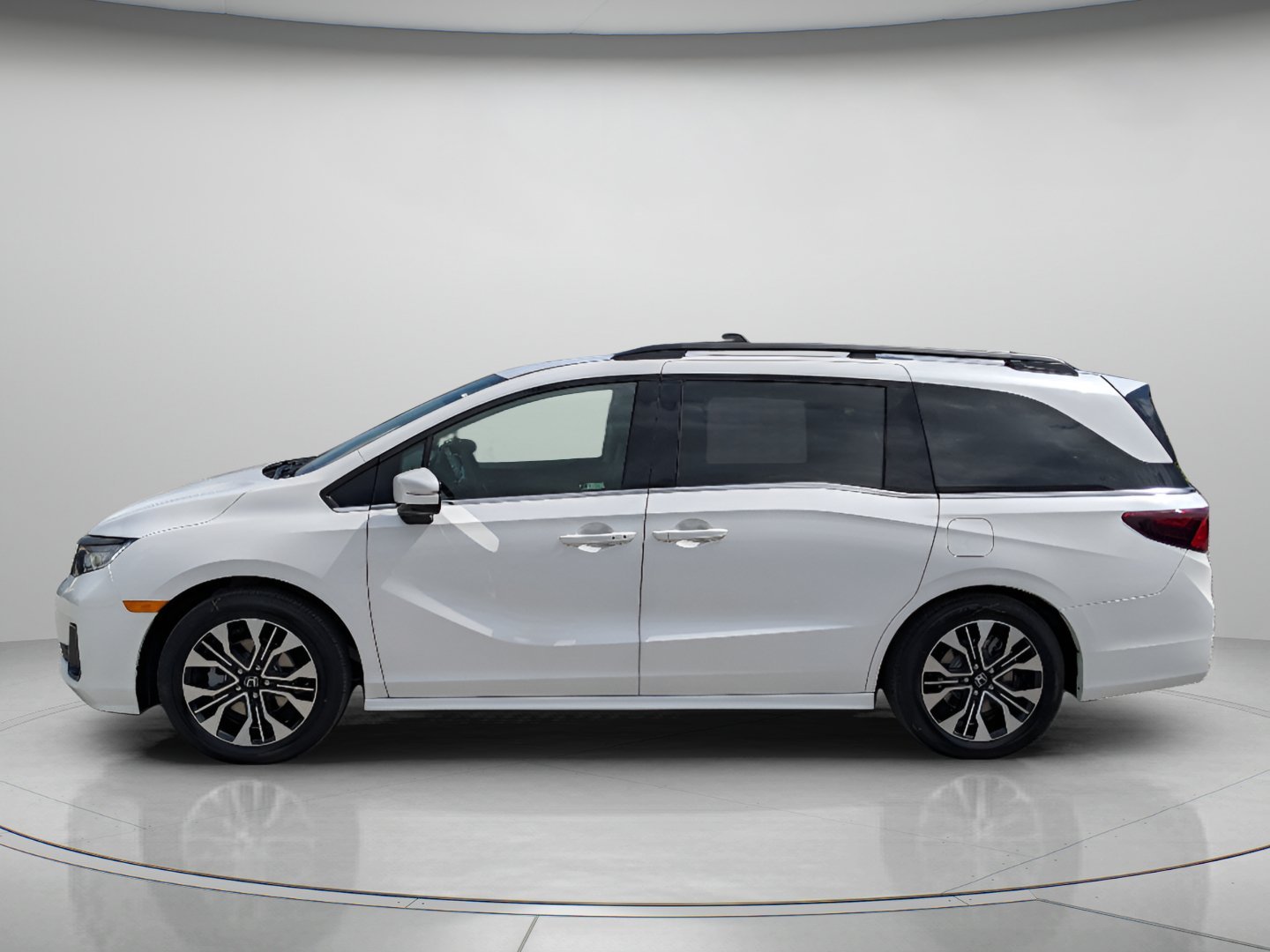New 2026 Platinum White Pearl Honda Elite image 3