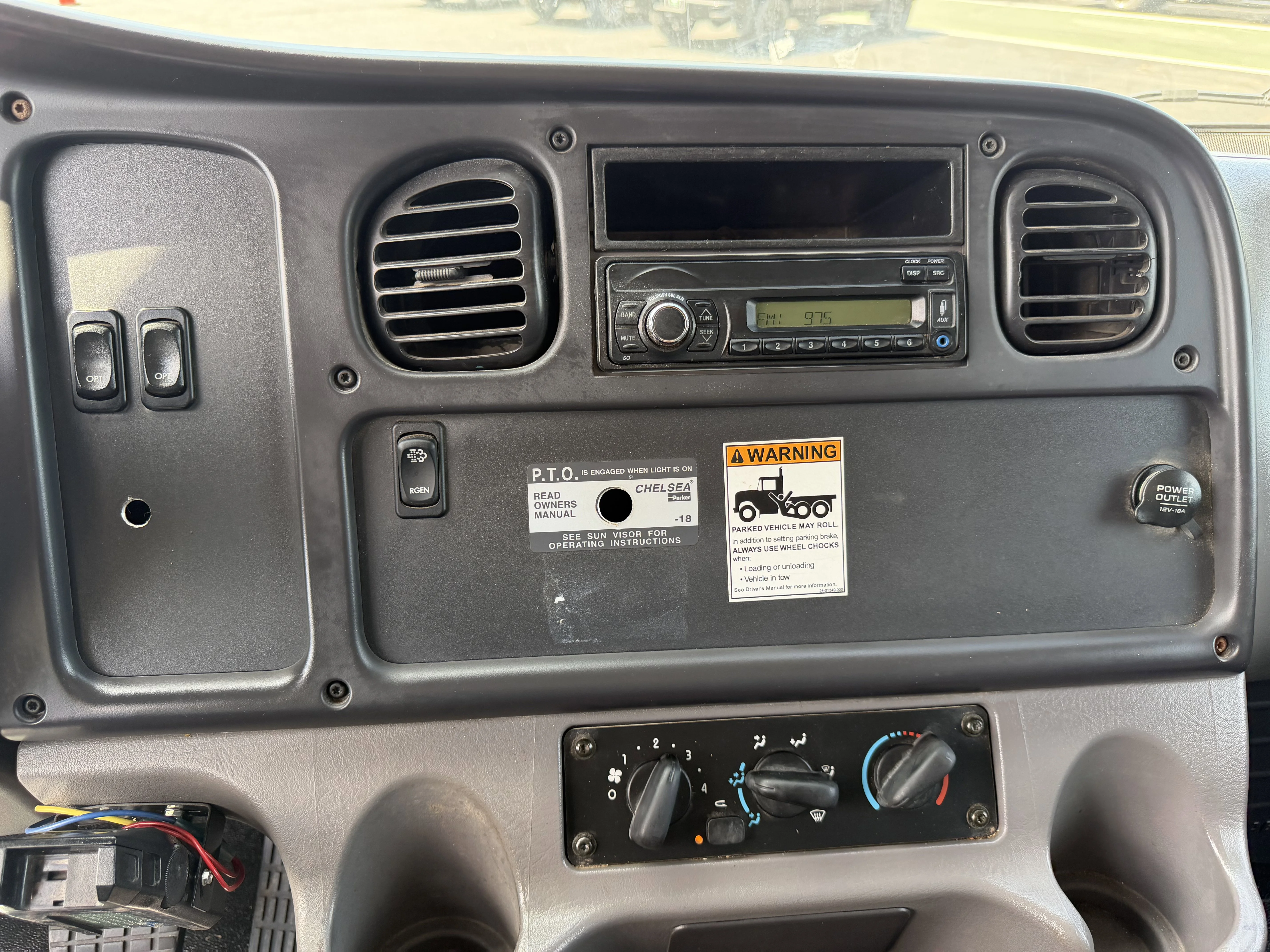 Used 2017 White FREIGHTLINER  image 16