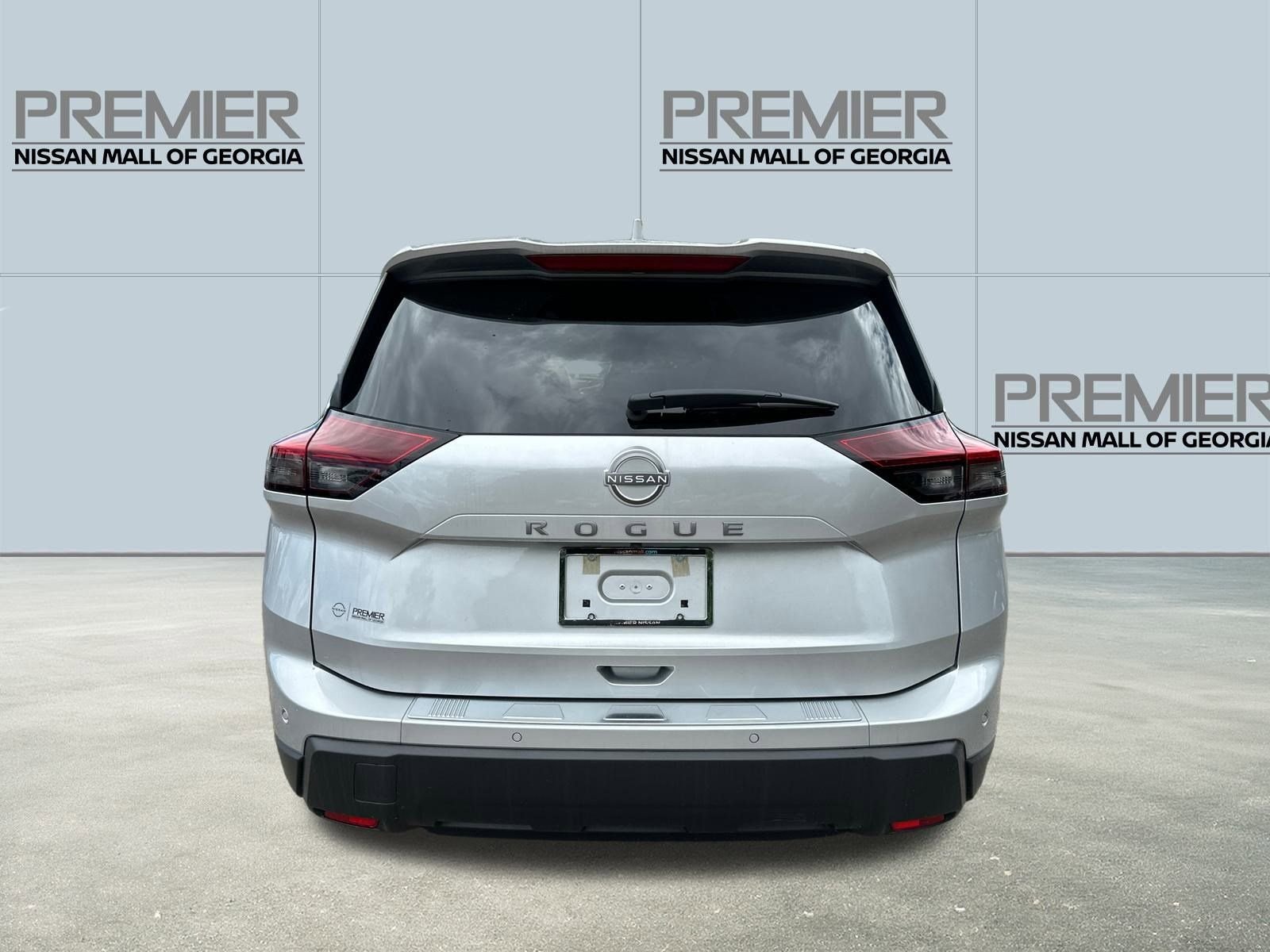 2025 Nissan Rogue SV - Photo 7