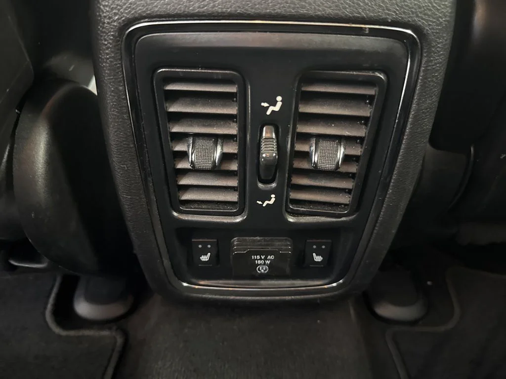 Used 2013 Black Dodge Crew image 12