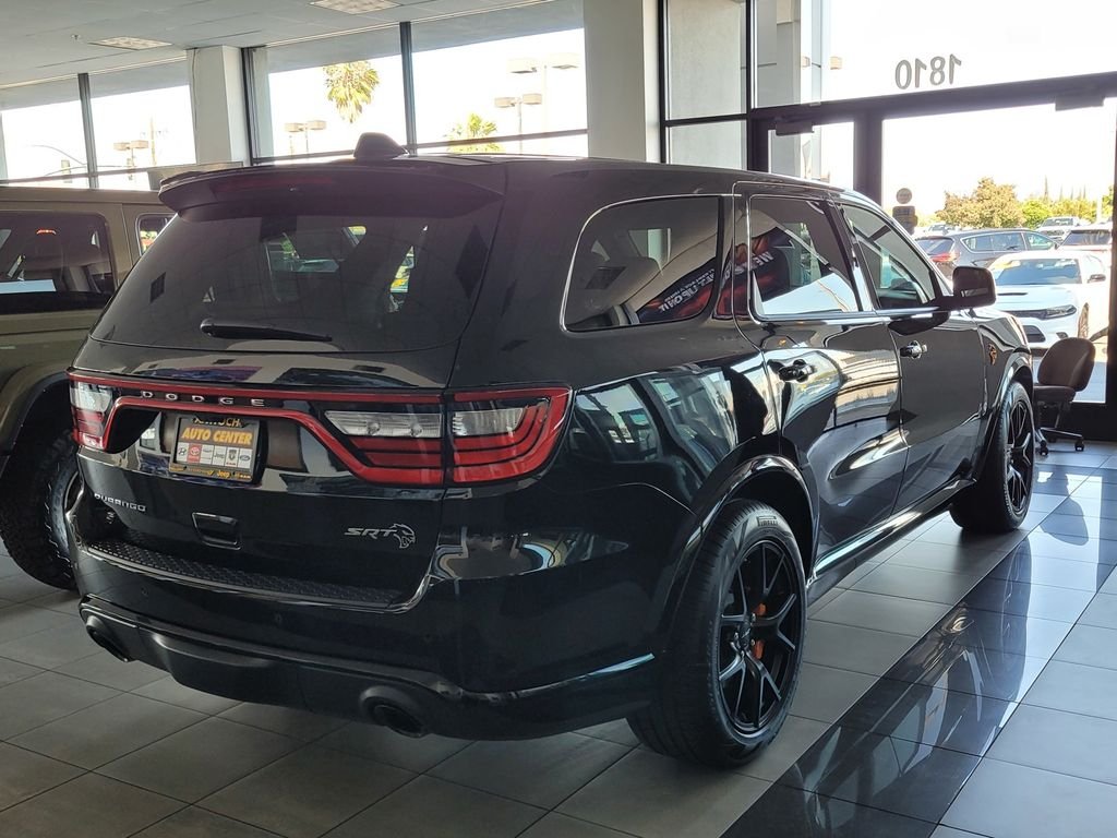 New 2026 Diamond Black Clear-Coat Exterior Paint Dodge SRT Hellcat image 3