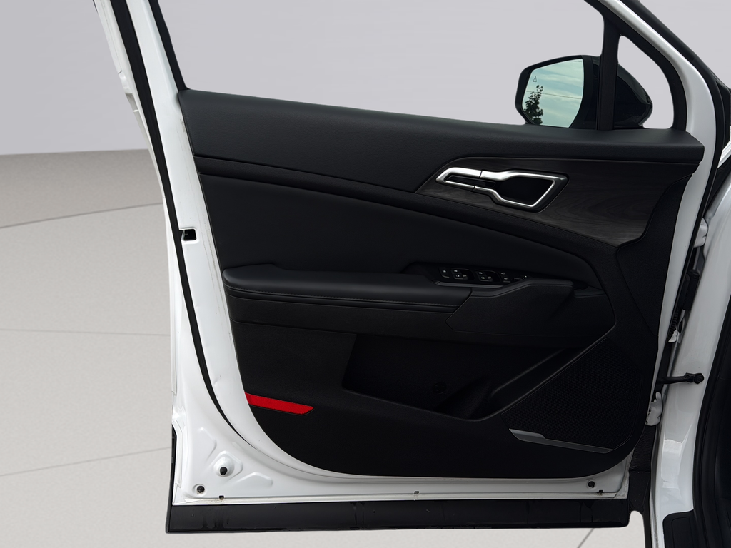 Used 2023 Glacial White Pearl Kia X-Line image 25