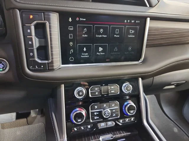 2024 GMC Yukon XL Denali - Photo 10