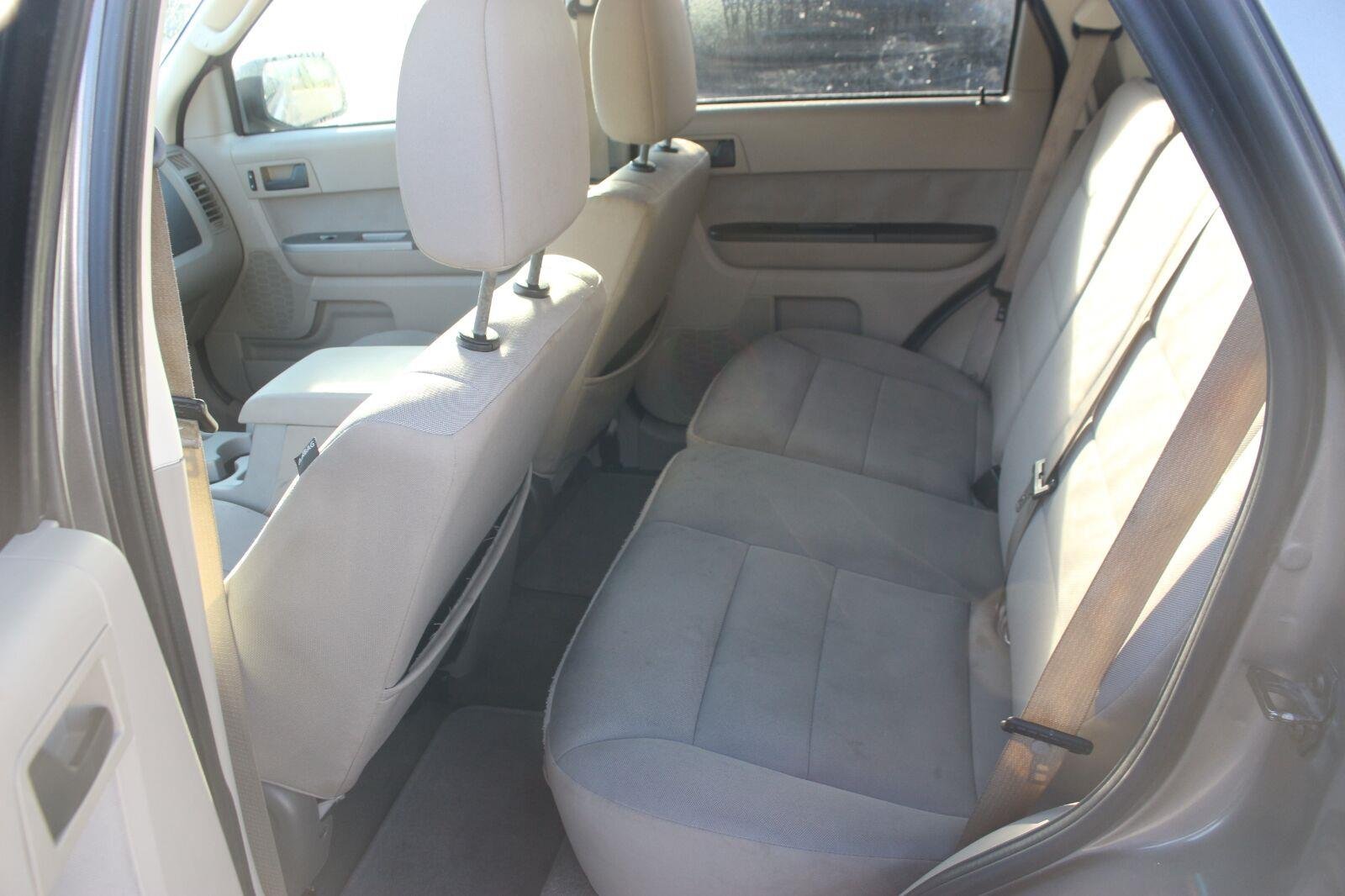 Used 2012 Blue Ford XLT image 27