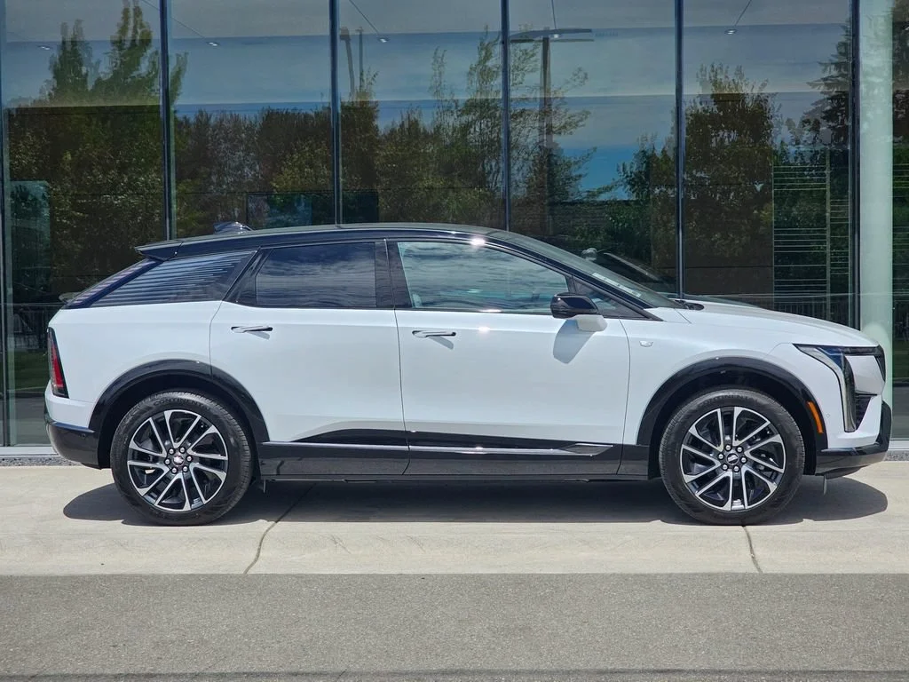 New 2026 Vibrant White Tricoat Cadillac Sport image 6