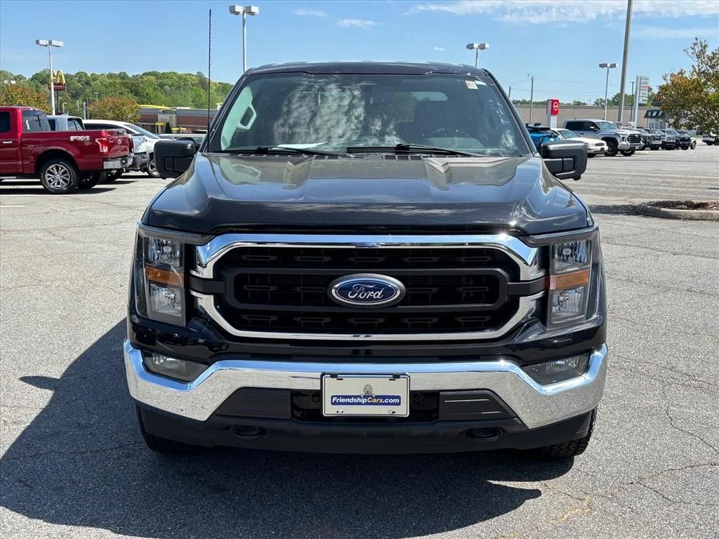 Used 2023 Black Ford XLT image 22
