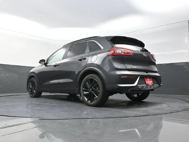 Used 2018 Gray Kia EX image 35