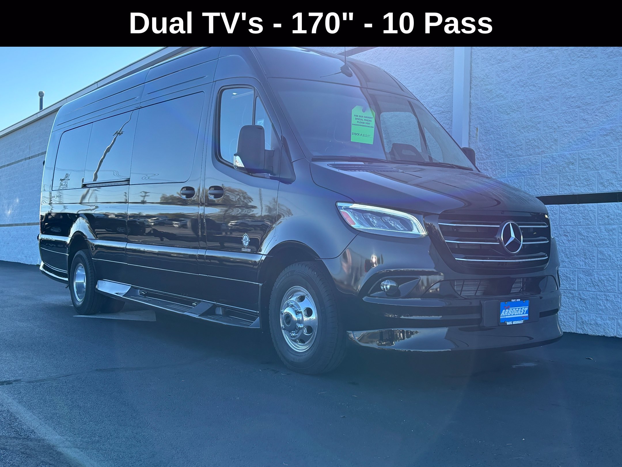 New 2027  Mercedes-Benz Discovery Touring image 1