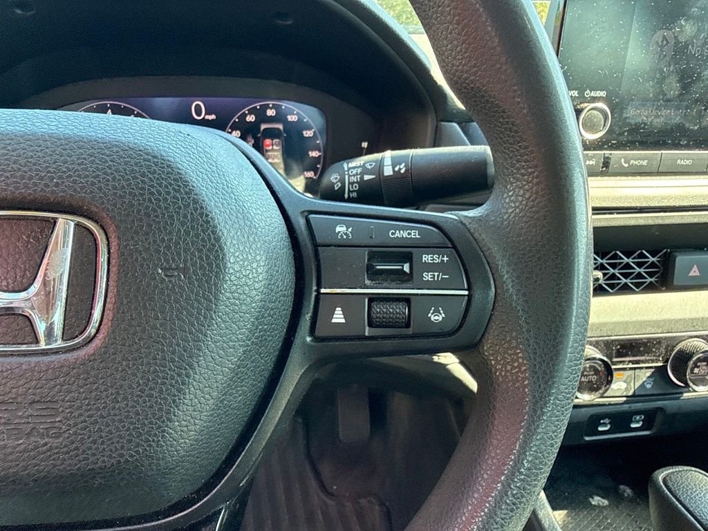Used 2023 Canyon River Blue Metallic Honda LX image 12