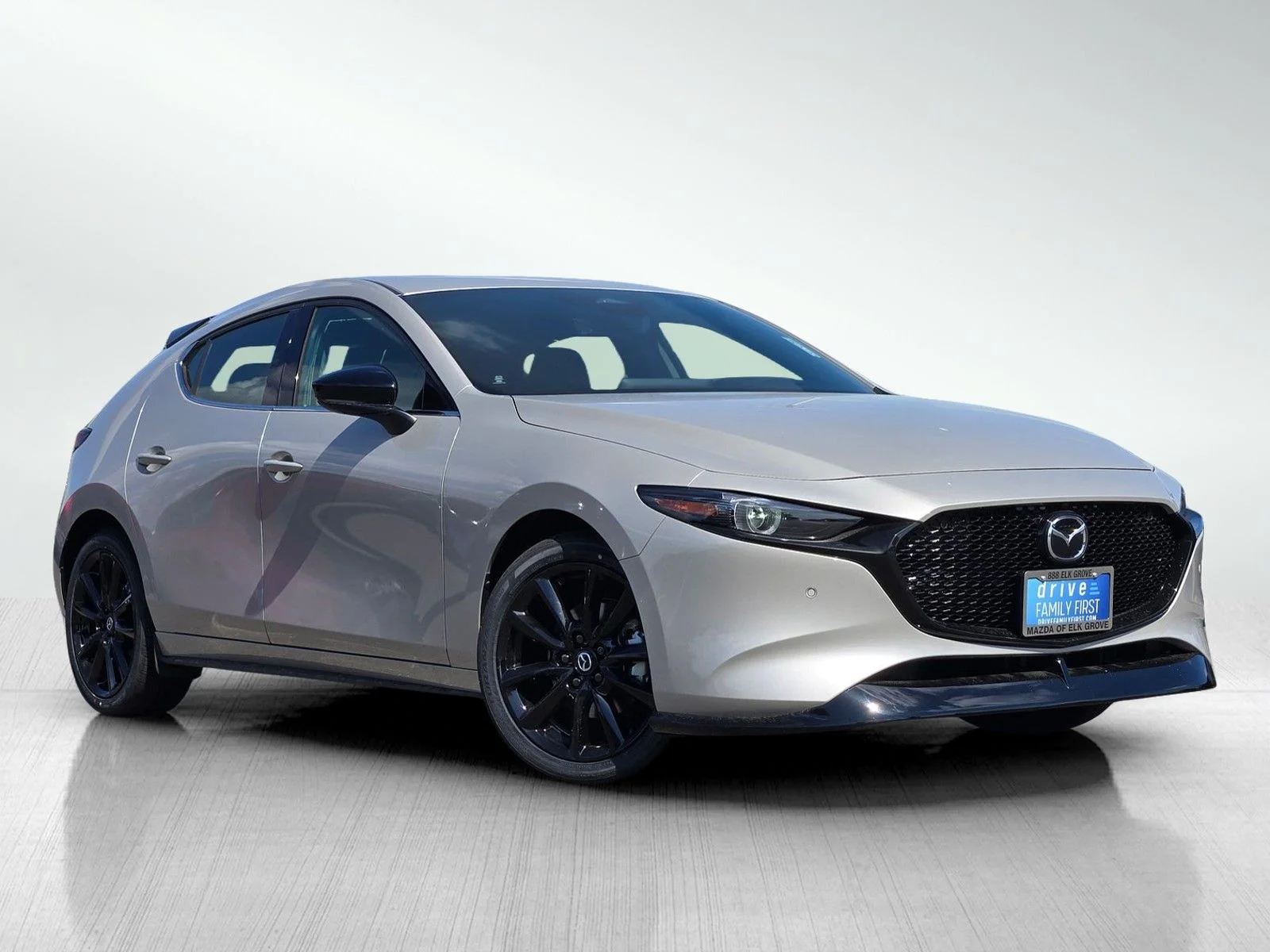 2026 Mazda CX-3 Premium Plus 2.5 AT 5-Door SKYACTIV AWD's photo