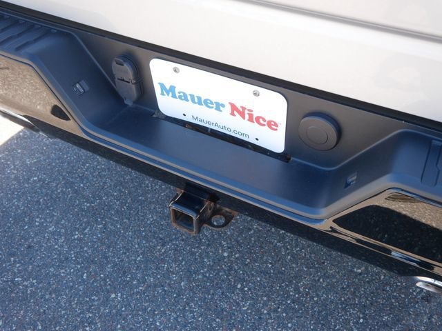 Used 2020 SILVER ICE METALLIC Chevrolet LT Trail Boss image 11