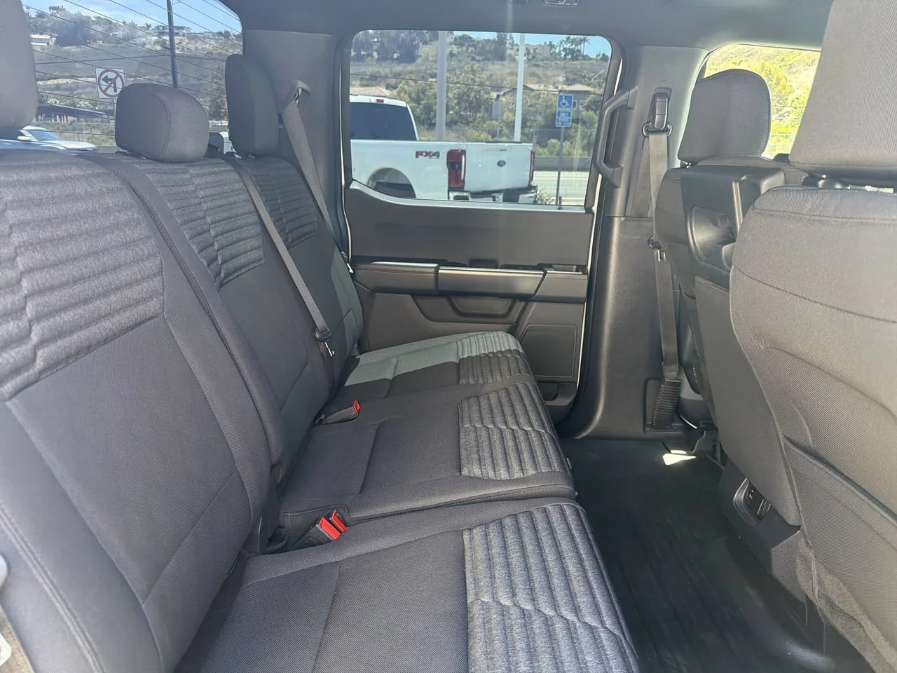 Used 2023 OXFORD WHITE Ford XL image 23