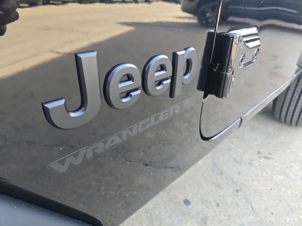 2026 Jeep Wrangler 2-Door Sport - Photo 18