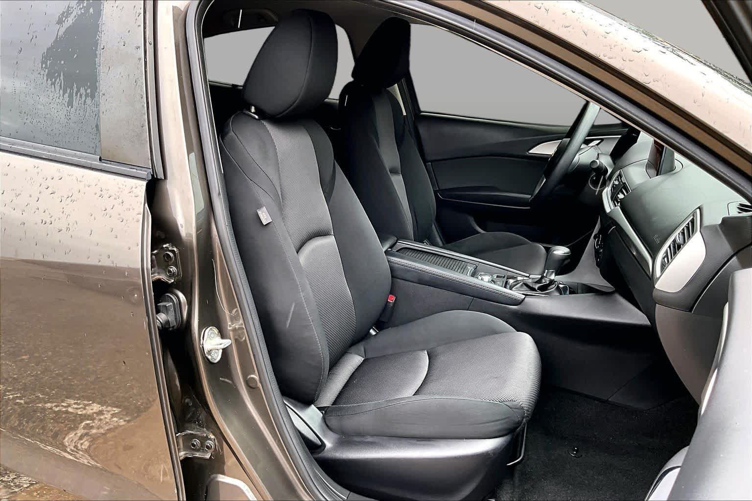 Used 2017  Mazda Sport image 9
