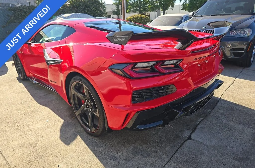 Used 2024 Torch Red Chevrolet Z06 image 4