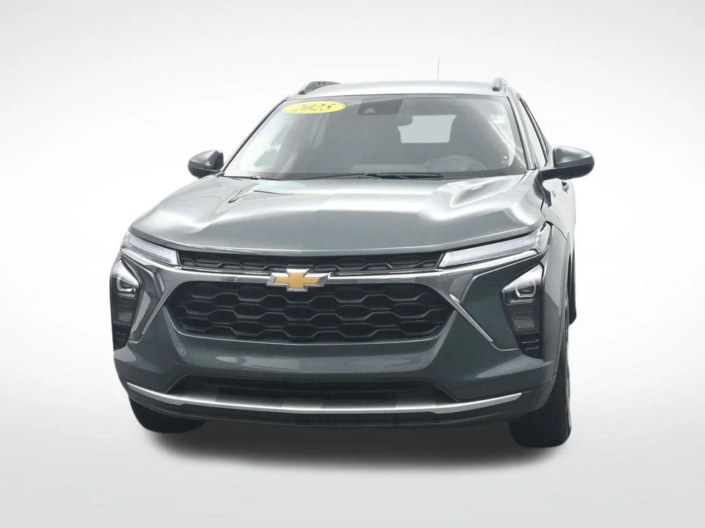 Certified Used 2025 Cypress Chevrolet LT image 2