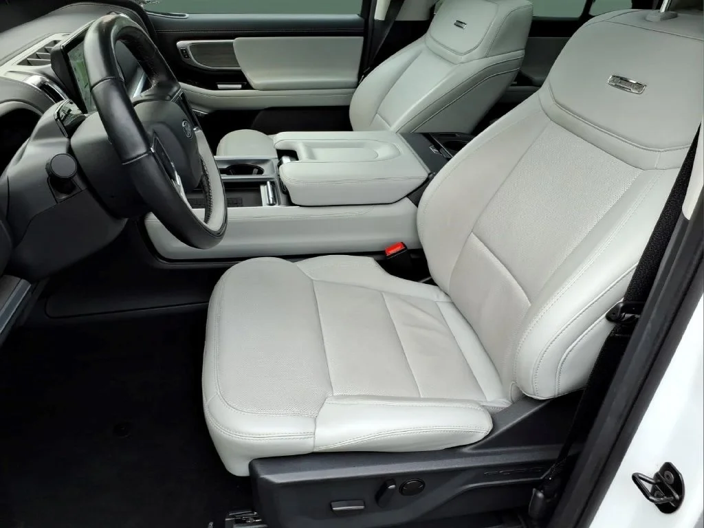 Certified Used 2025 White Ford Platinum image 8