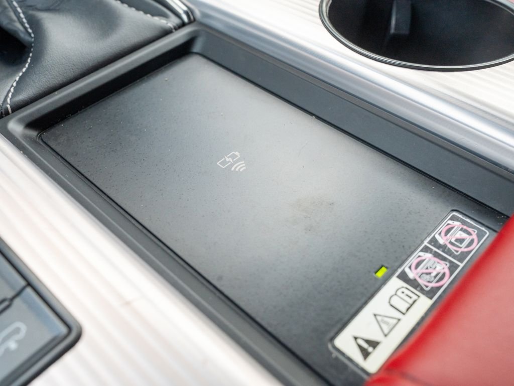 Used 2023 White Lexus 600 F SPORT image 30