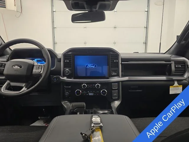 New 2026 Oxford White Ford XLT image 15