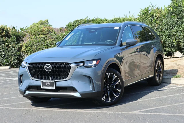 2026 Mazda CX-90 Plug-In Hybrid Premium Plus AWD