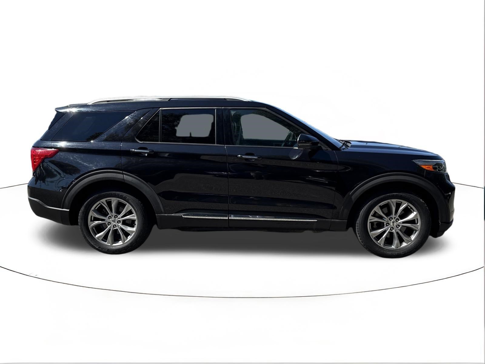 Used 2020 Agate Black Metallic Ford Limited image 2