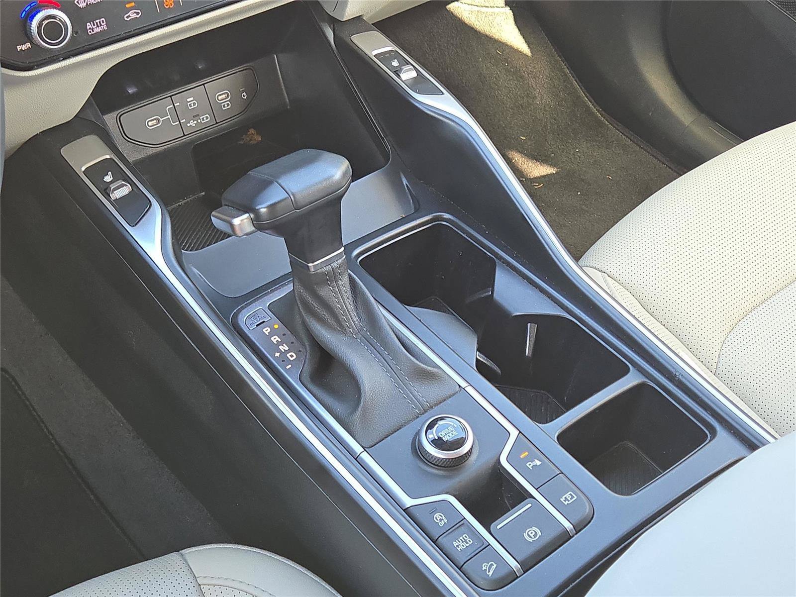 Used 2025 Midnight Lake Blue Kia S image 28