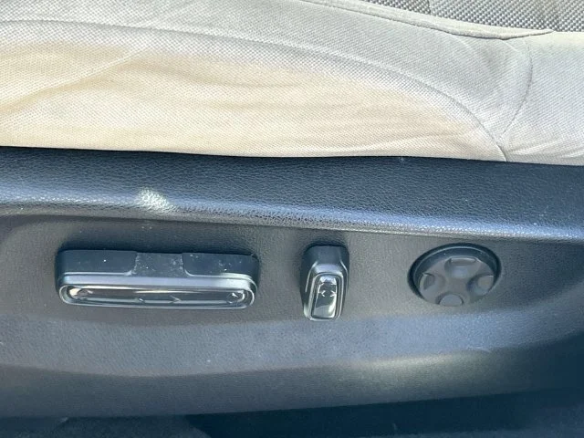 Used 2019  Honda EX image 27